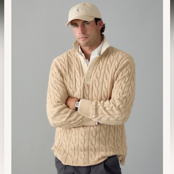 Le Alfré sweater made from 100% Italian wool